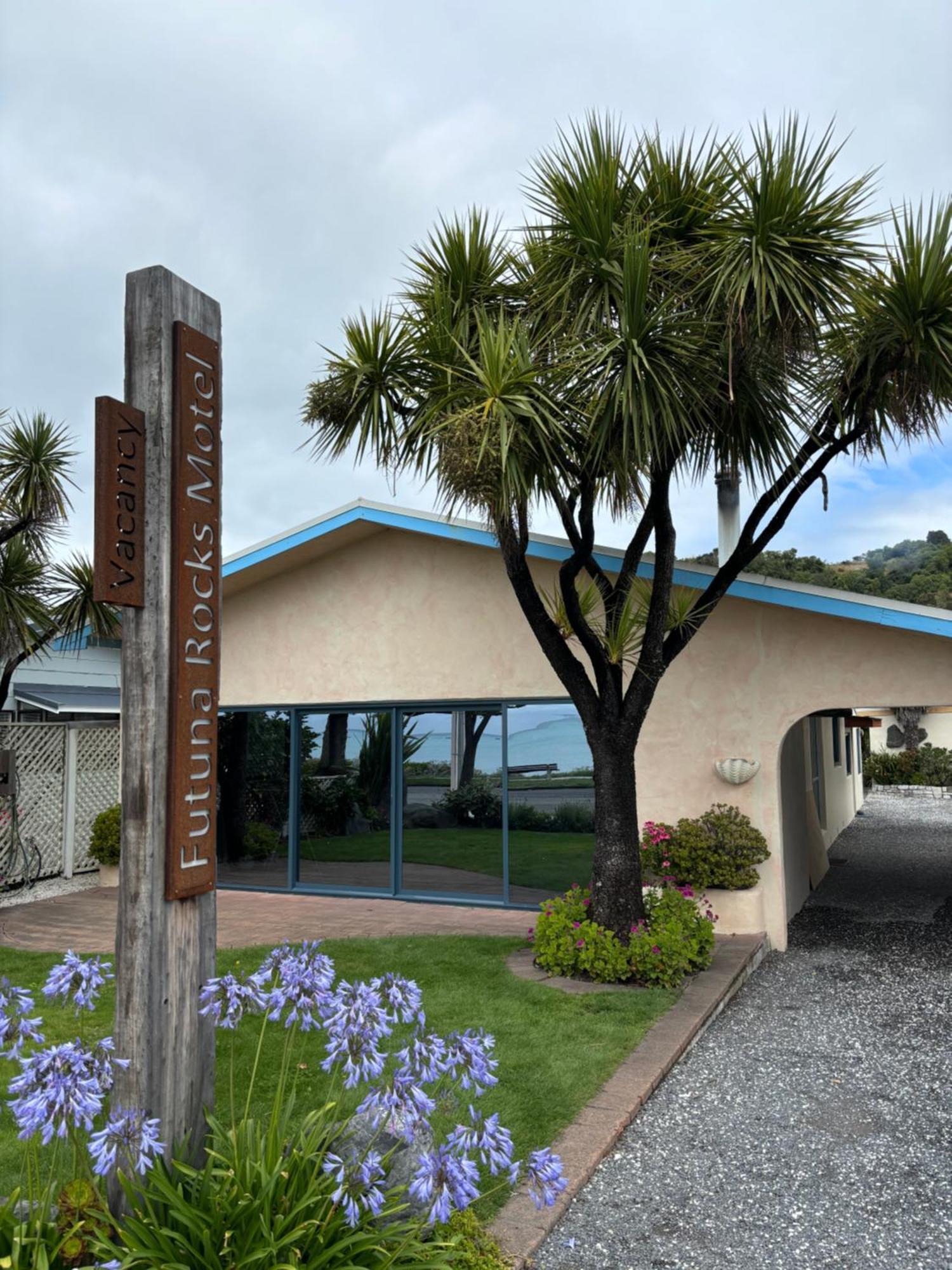 Futuna Rocks Motel Kaikoura Exterior photo